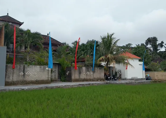 Villa Tenang