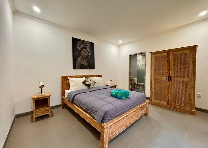 Villa Tenang