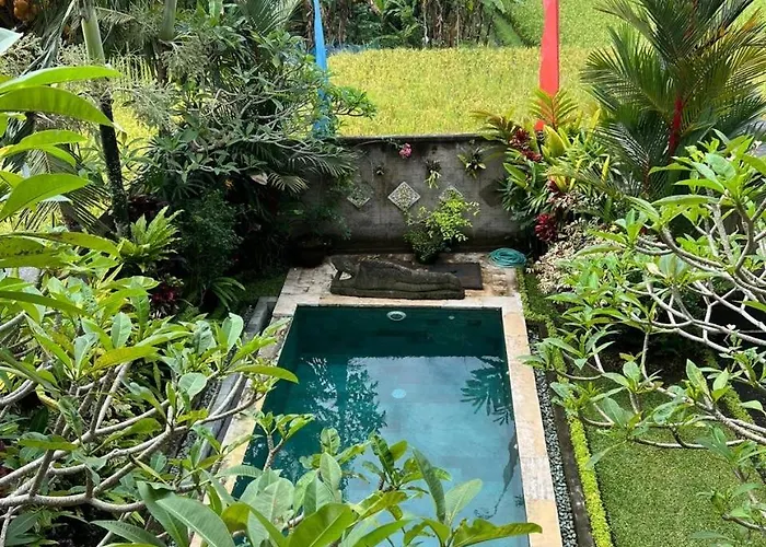 Tenang Villa *